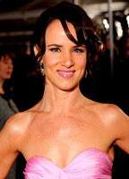 Juliette Lewis nude scenes profile