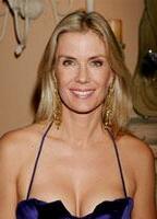 Katherine Kelly Lang nude scenes profile