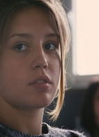 Adele Exarchopoulos nude scenes profile