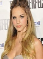 Alexis Knapp nude scenes profile