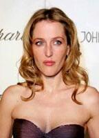 Gillian Anderson nude scenes profile