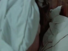 Isabelle Huppert Couple , boobs scene in Loulou 6