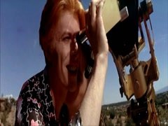 Candy Clark in The Man Who Fell To Earth 20