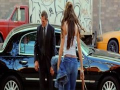 Jennifer Garner cleavage, hot scene in Daredevil 12