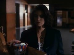 Teri Hatcher in Tales from the Crypt