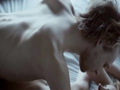 Hannah Hoekstra nude, boobs scene in Hemel 10