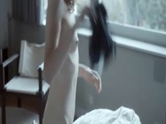 Hannah Hoekstra nude, boobs scene in Hemel 5