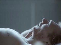 Hannah Hoekstra nude, boobs scene in Hemel 9