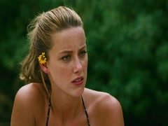 Amber Heard in And Soon the Darkness 13