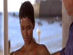Halle Berry in Die Another Day 3