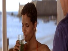 Halle Berry in Die Another Day 5