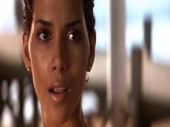 Halle Berry in Die Another Day 8