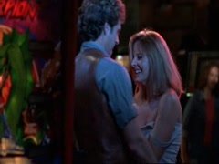 Jodie Foster kissing , hot scene in The Accused 4