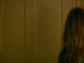 Margot Robbie Blonde , Kissing scene in Focus (2015) 11