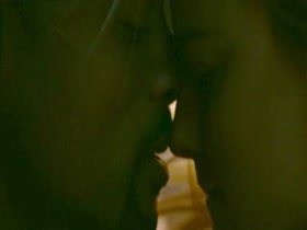 Margot Robbie Blonde , Kissing scene in Focus (2015) 17