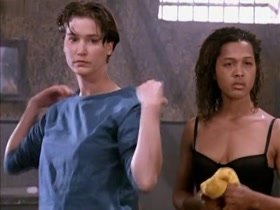 Gilya Stern,Lori Jo Hendrix,Various Actresses,Rebecca Chambers,Toni Naples in Prison Heat (1993) 5