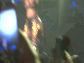 Nicki Minaj in Anaconda (Live) Paris, Zenith 2