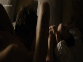 Lena Headey nude, boobs scene in Zipper (2015) 8