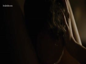 Lena Headey nude, boobs scene in Zipper (2015) 9