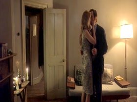 Gwyneth Paltrow Kissing , Hot scene in Sylvia (2003) 1