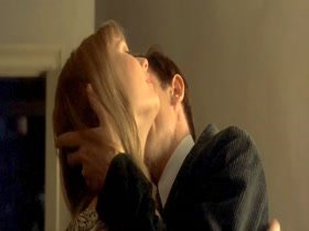Gwyneth Paltrow Kissing , Hot scene in Sylvia (2003) 4