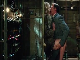 Nicole Kidman Kissing , Blonde in Hemingway & Gellhorn 6