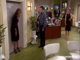 Megyn Price in Rules of Engagement 20
