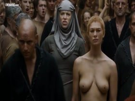 Rebecca Van Cleave, Lena Headey in Game of Thrones 3