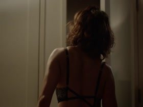 Jennifer Lopez Amazingly Sexy In Bra And Panties 7