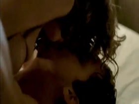 Jenny Mollen Kissing , Sensual in Crash (series) (2008) 4