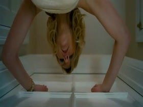 Kirsten Dunst public toilet sex 17