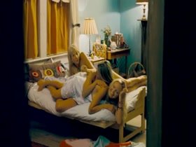 Malin Akerman nude, bed scene in Wanderlust 7
