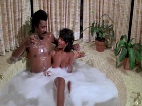 Pam Grier nude, bathtub scene In Friday Foster 10
