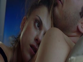 Lindsey Shaw missionary, sex scene in Temps (2016) 5