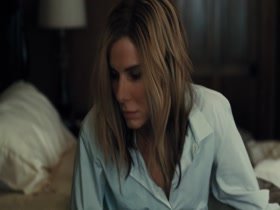 Sandra Bullock in Our Brand Is Crisis (2015) 8