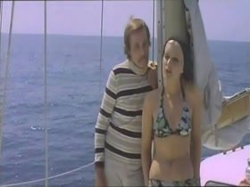 Barbara Rey in El buque maldito (1974) 6