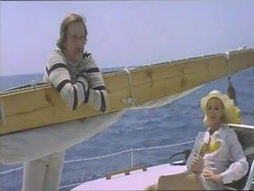 Barbara Rey in El buque maldito (1974) 7