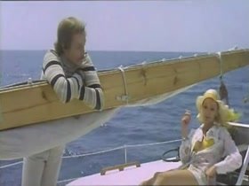 Barbara Rey in El buque maldito (1974) 8