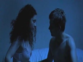 Lola Naymark underware, sex scene in Dans tes bras 5