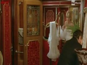 Barbara Bouchet in Per Favore Occupati di Amelia (1981) 13