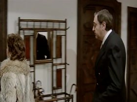 Jenny Llada, Beatriz Escudero in El currante (1983) 2