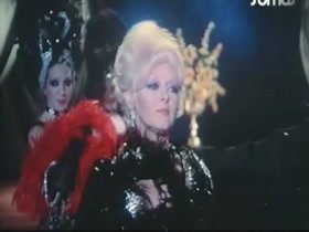 Barbara Rey in Virilidad a la española (1977) 10