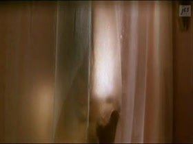 Emma Suarez nude, shower sex scene in Tierra (1996) 3