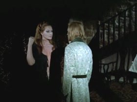 Helga Line in La saga de los Dracula (1973) 2