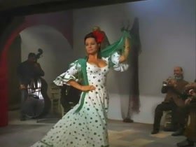 Sara Montiel in La mujer perdida (1966) 4