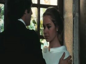 Maribel Martín in La novia ensangrentada (1972) 7