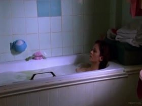 Anna Friel nude, Bathtub scene in Watermelon 2