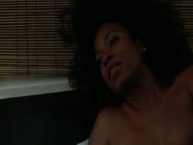 Lorraine Toussaint topless scene 19