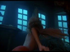 Daryl Hannah boobs , nude scene in Splash (1984) 7