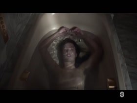 Adele Exarchopoulos Bathroom , boobs In Apnee (2015) 12